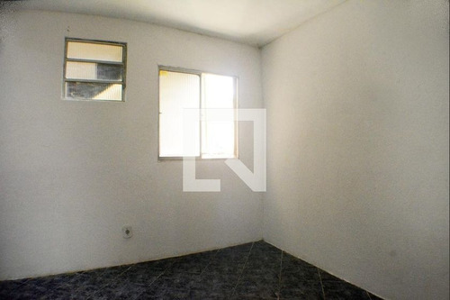 Imagem 7 de 15 de Casa Para Aluguel - Itapuã, 1 Quarto, 42 M² - 893642447