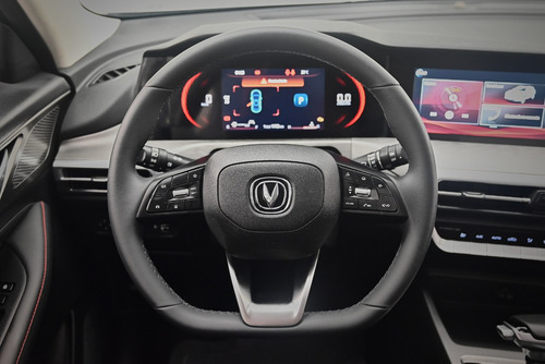 Imagen 10 de 18 de Changan New Cs35 Plus Luxury Comfort 1.4t 5p At