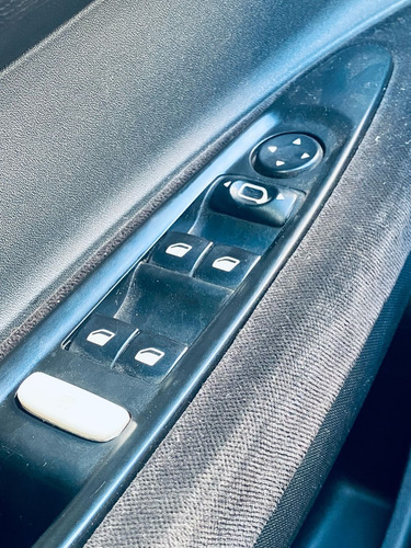 Citroën C4 1.6 Glx Flex 5p