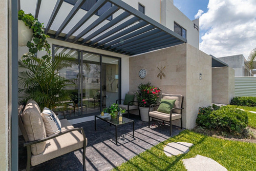 Imagen 1 de 14 de Venta De Casa C/alberca En Morelos, 3 Recamas Y Roof
