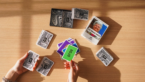 Imagen 8 de 11 de La Gran Siete Juego De Mesa Cartas Previa Risas Casa Fight