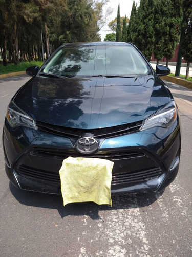 Toyota Corolla 1.8 Base Mt