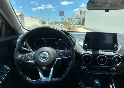 Nissan Sentra Sr, Bi-tono 2022. Único Dueño, Serv. Agencia.