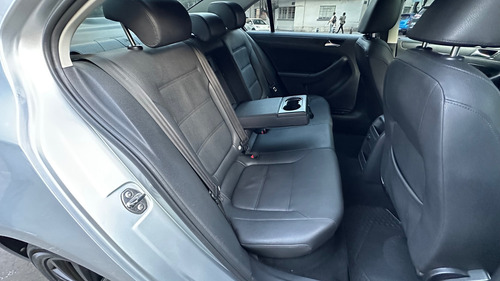 Volkswagen Jetta 2.0 Tdi Dsg At