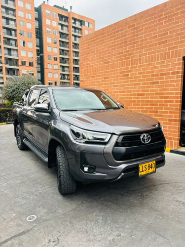 Toyota Hilux 2.4l