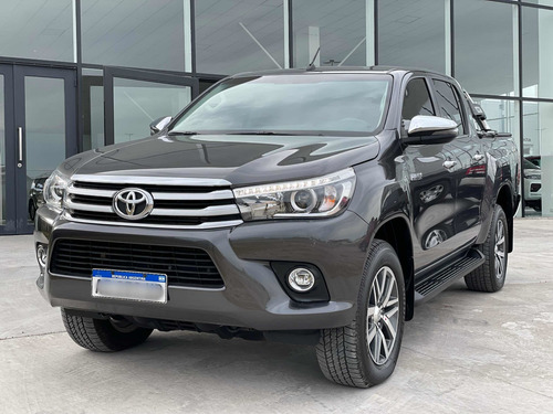 Imagen 1 de 13 de Toyota Hilux 2.8 Cd Srx 177cv 4x4 2018