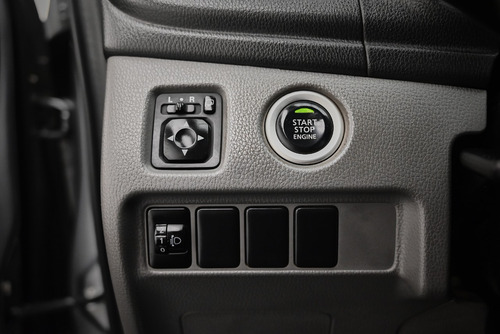 Mitsubishi New L200 Dc 2.5 Dsl 4x4 At