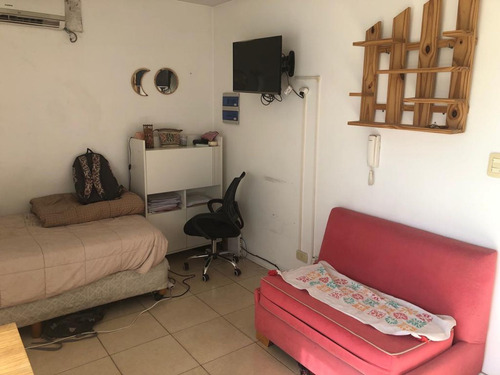 Imagen 5 de 19 de Venta Monoambiente Lanusita