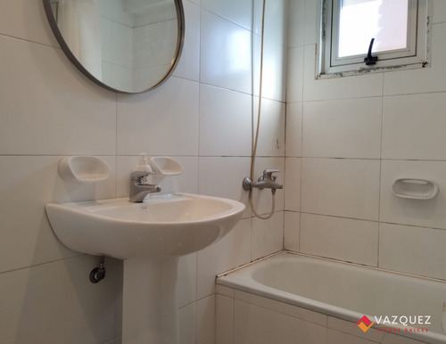 Moderno Dos Ambientes Con Cochera