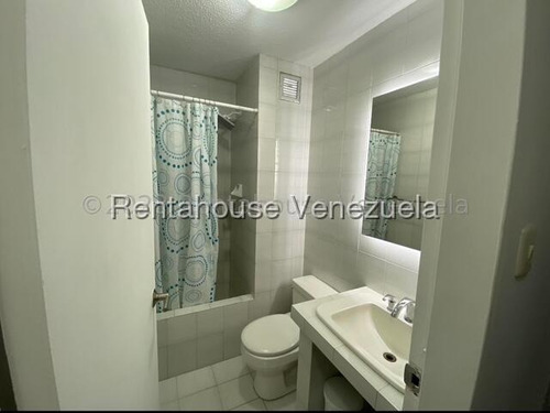 Apartamento En Alquiler Los Naranjos #25-24650 K.f