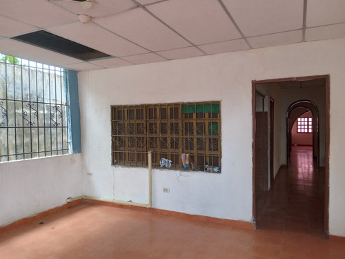 Imagen 5 de 14 de Casa En Pueblo Nuevo Sur