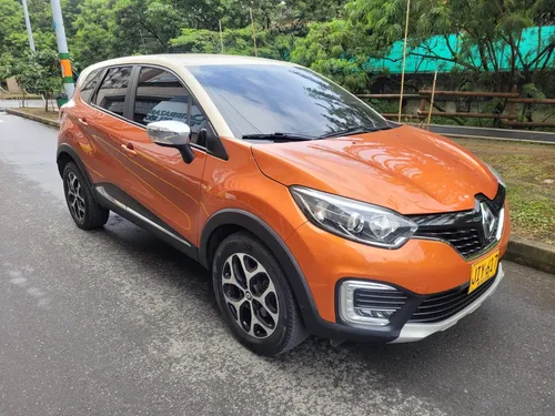 Renault Captur 2.0 Intens Automática