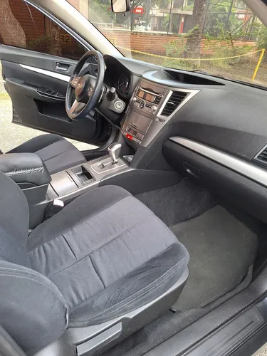Subaru Outback 2.5i Awd