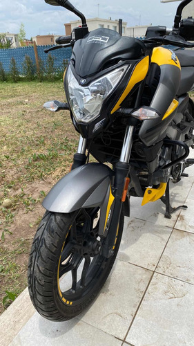 Imagen 4 de 15 de Bajaj Rouser Ns 200 Fi