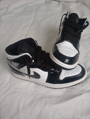 Tenis Jordan Retro 1 High Og Carbon Fiber