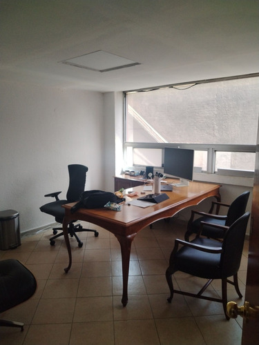 Renta Amplias Oficinas Desde 100 M2 En Col. Condesa
