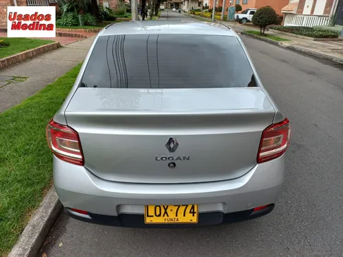 Renault Logan 1.6 Privilege / Intens