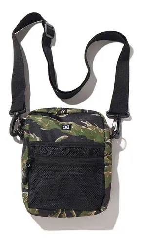 Mariconera Hombre Mochila De Colgar Viaje Multiusos Dc Shoes - $ 699