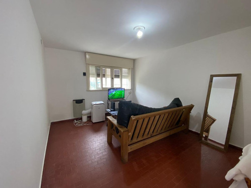Imagen 6 de 17 de Casa - S.fer.-vias/centro