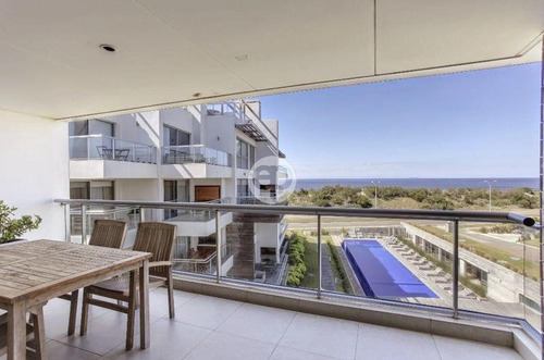 Venta Apartamento 3 Dormitorios En Suite Más Dependencia Punta Del Este