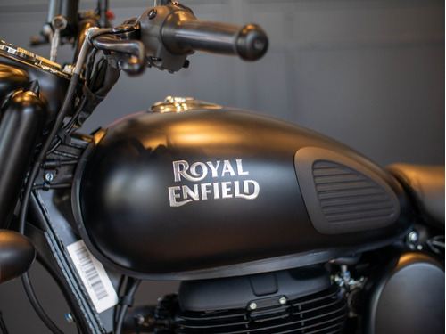 Imagen 13 de 25 de Royal Enfield Classic 350 Dark Stealth Black Disponible Ya
