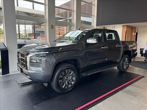 Mitsubishi Triton 2.4 Biturbo cd Hpe-s 4x4