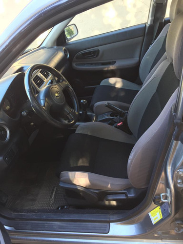 Imagen 5 de 12 de Subaru Impreza 2.0r