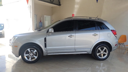 Imagem 3 de 15 de Chevrolet Captiva