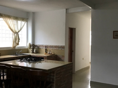 Imagen 7 de 19 de Venta De Casa En Urbanizacion Villa Fresca Carrizal Edo. Miranda