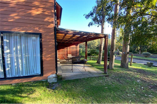 En Venta Casa 5 Dormitorios 4 Baños En Pucón