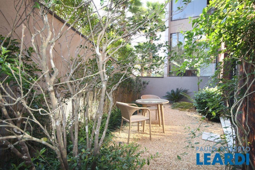 Imagem 9 de 15 de Casa Em Condomínio - Aldeia Da Serra - Sp - 468426