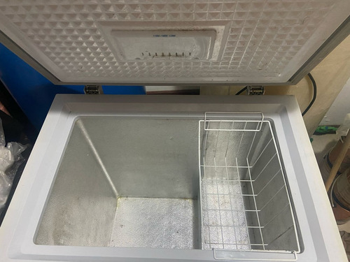 Freezer Bm De 140 Litros Para Reparar O Repuesto