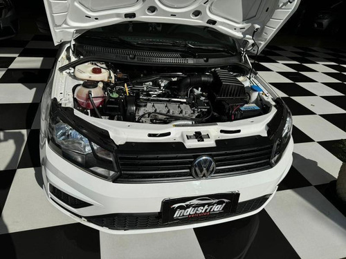 Volkswagen Voyage 1.6 2022