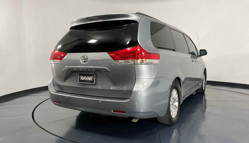 Imagen 9 de 15 de 41199 - Toyota Sienna 2014 Con Garantía At