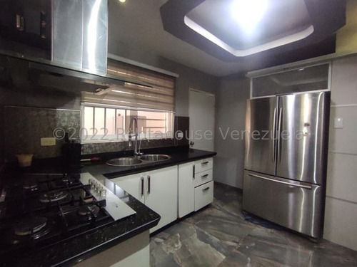 Imagen 4 de 22 de Impecable Casa Urb. Villas San Jose Turmero El Macaro 23-664 Ejc 04243439046