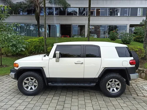 Toyota Fj Cruiser 2022 Automatico 4x4