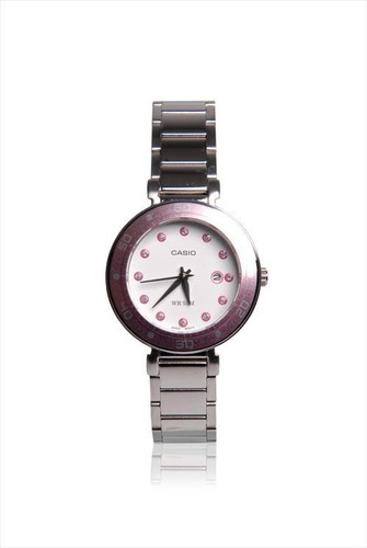Reloj Casio Ltp-1329d Mujer Acero Sumergible Color de la malla Plateado Color del bisel Rosa Color del fondo Blanco