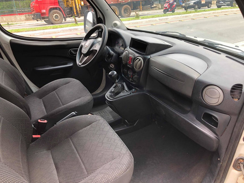 Imagem 10 de 11 de Fiat Doblo Doblò 1.8 Cargo