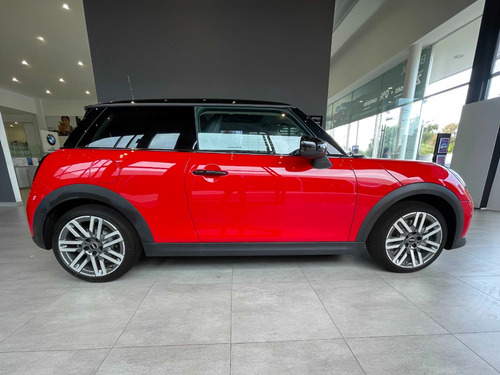Mini Cooper S (automático) 2025