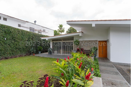 ¡es Para Ti! Preciosa Y Comoda Casa En Venta Prados Del Este