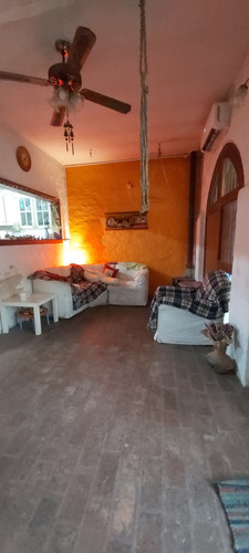 Casa En Ciudad Jardín Sobre Terreno De 363mts2