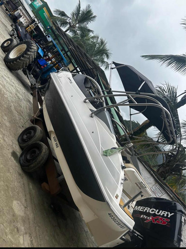 Focker 215 + Mercury Optimax 150 Hp