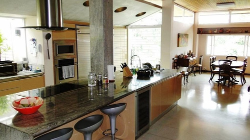 Imagen 6 de 12 de Casa En Venta Urb. Alto Hatillo # 22-16199