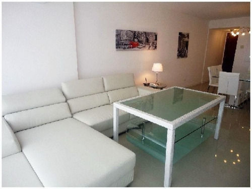 Apartamento En Venta De 3 Dormitorios En Playa Brava