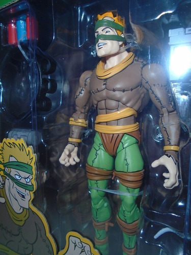 Imagen 1 de 3 de Neca Tortugas Ninja Figura De El Rey Rata