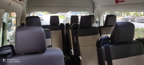 Toyota Hiace 2.8 Hdi 14 Asientos At