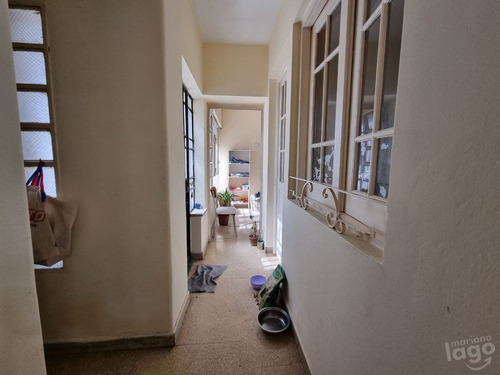Imagen 7 de 24 de Casa En Venta De 5 Dormitorios C/ Cochera En Echesortu