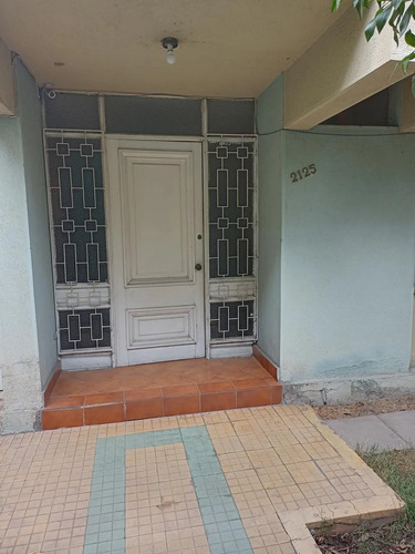 Residencial Y Bodega Con Flujo Inmediato  Ñuñoa