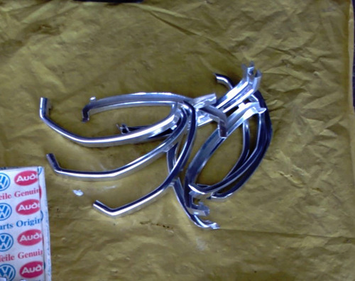 Friso Ponta Grade Moldura Le Farol Passat Ls 74 78 Aluminio