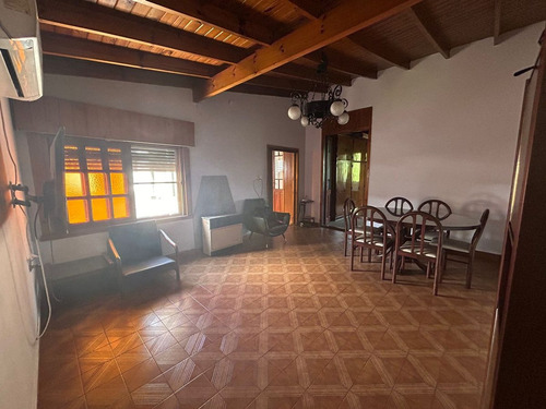 Casa Venta 375 Mts. Dock Sud Multifamiliar